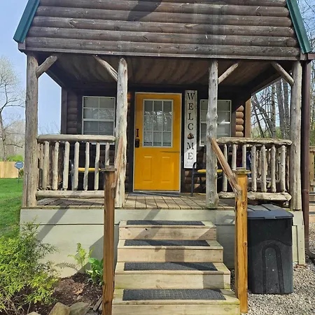 Acorn Cottage At Hocking Vacations Logan Exterior photo