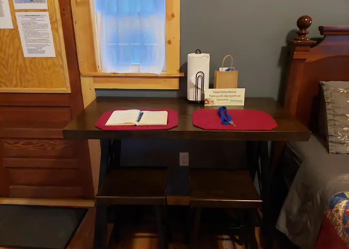 Acorn Cottage At Hocking Vacations